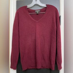 NWOT 100% Cashmere sweater